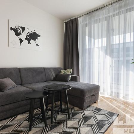 Millennium Union Apartment Varşovia Exterior foto